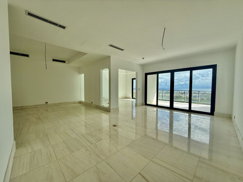 Torre En Anacaona Con Apartamentos En Venta Con Vista Al Mar