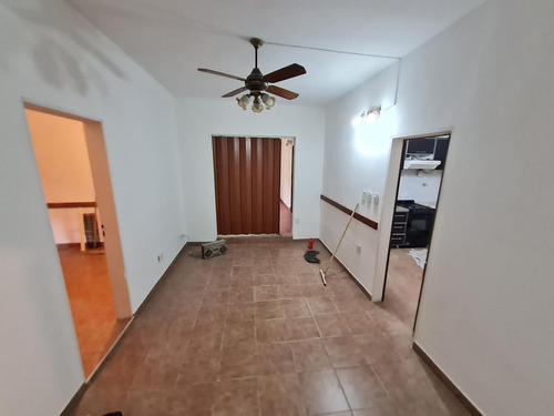 Casa En Venta, Los Polvorines. Excelente Ubicacion, Oportunidad. Retasada.