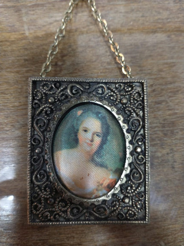 Imagen 2 de 4 de Antiguo Cuadro Camafeo De Seda Dama Y Cadenas