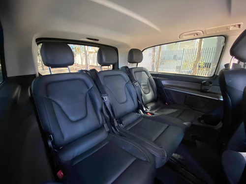 Imagen 13 de 15 de Mercedes-benz Clase V V200. 2019