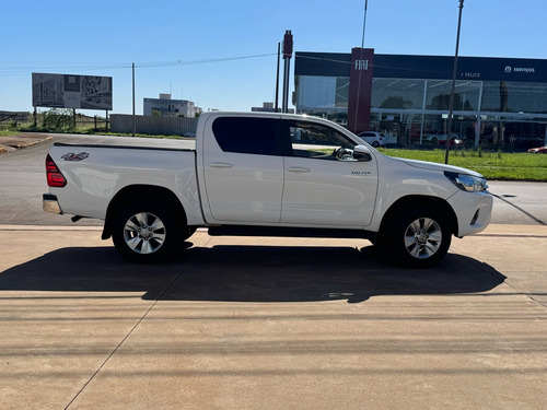 Toyota Hilux 2.8 Std Power Pack Cab. Dupla 4x4 Tdi 4p