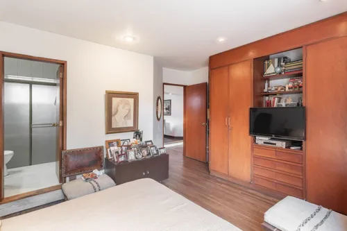 Apartamento En Arriendo/venta En Quinta Camacho. Cod V16274