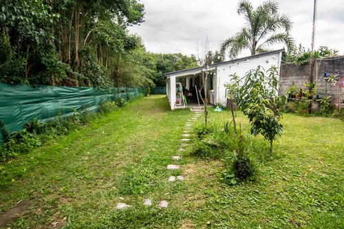 Casa 4 Dormitorios Venta Campo Quijano