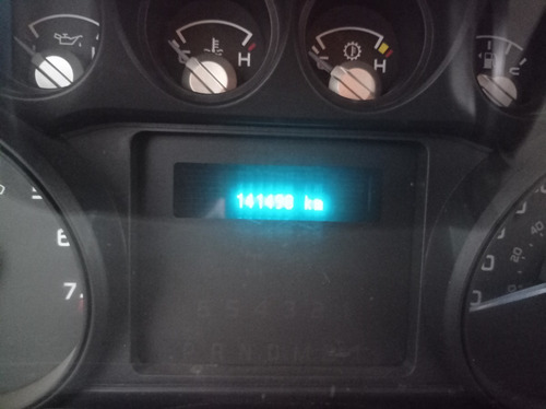Imagen 4 de 9 de Ford F-250 Cabina Sencilla 4x4 Xlt