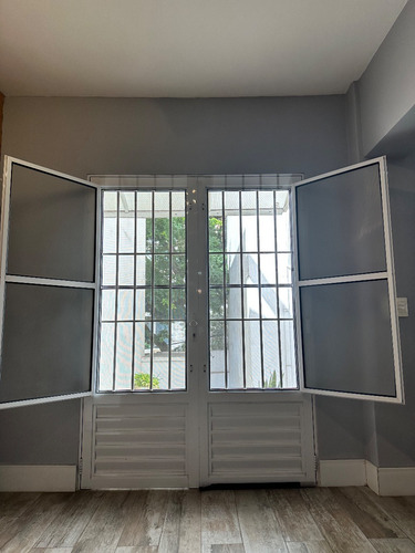 Studio Único Em Perdizes.