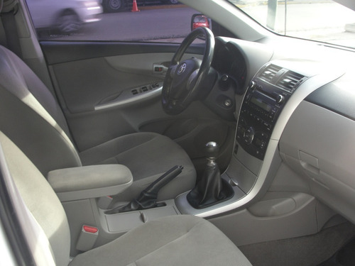 Imagen 11 de 24 de Toyota Corolla Xei 1,8 Año 2012 Segunda Mano
