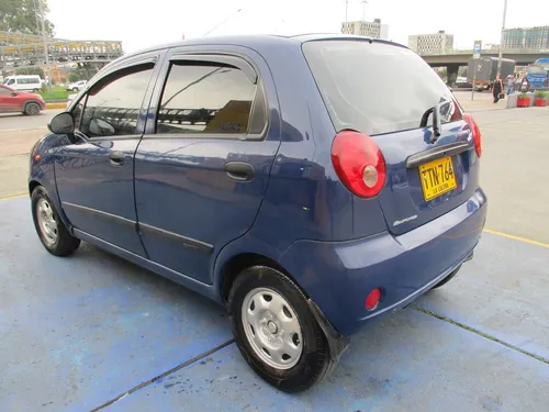 Chevrolet Spark GO 1.0 MT AA