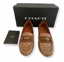 Busca mocasin coach cafe con piedras en el frente a la venta en