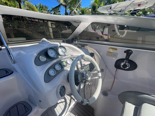 Lancha Focker 255 C/ Motor Mercury Verado 225 Hp 4 Tempos 09