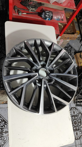 Rin Original 18 Hyundai Tucson 2019/2021 Usado Gris Oscuro (Usado)