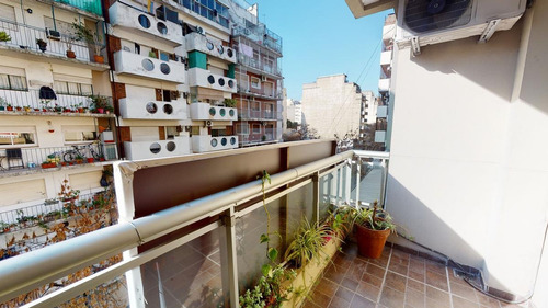 Venta. Departamento. 3 Ambientes. Parque Centenario