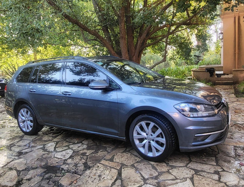 Imagen 1 de 8 de Volkswagen Golf Variant 1,4 Comfortline Dsg