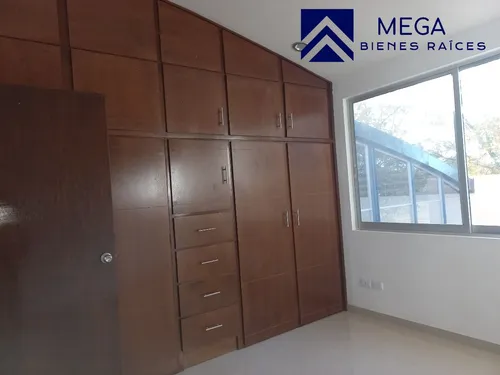 Casa En Venta En Fracc. Los Nogales Residencial Durango