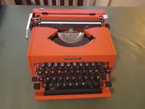 Comprar Máquina De Escribir Underwood (olivetti) 85
