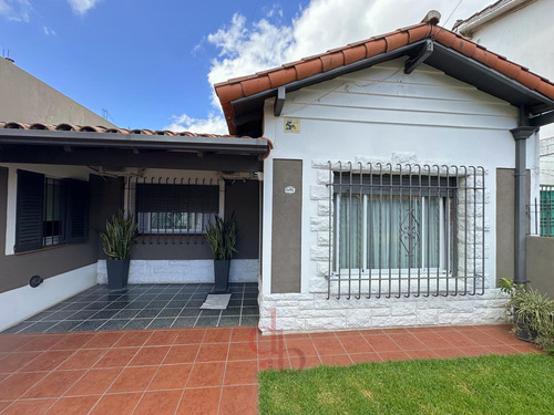 Casa En Adrogué