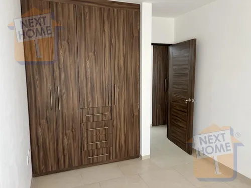 Venta Casa Con Roof Y Jardín Excedente En Entrecielos Querétaro