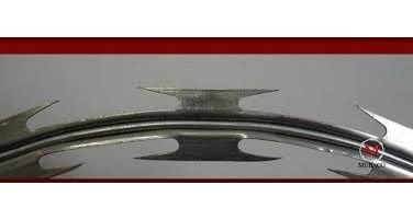 Imagen 5 de 8 de Concertina Doble Cruzada Galvanizada 30cm Hasta 8mt Lineales