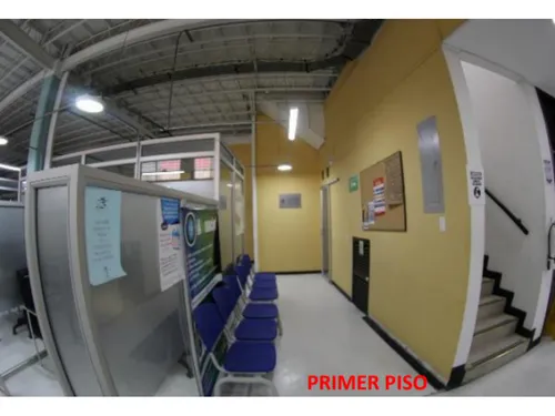 Edificio De Oficinas En El 12 De Octubre Para Arriendo