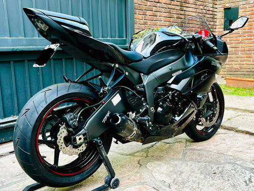 Imagen 1 de 18 de Kawasaki Ninja Zx6r