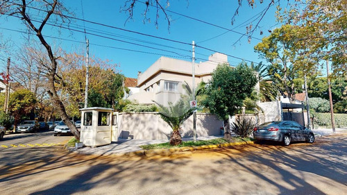 Imagen 3 de 25 de Casa Impecable Estado, Muy Luminosa, En El Corazón De Martinez, Para Entrar Ya.