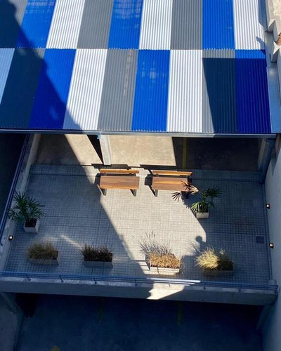 Venta- A Estrenar- Monoambiente Divisible De 43 M2- Piscina- Laundry -macrocentro-medicina