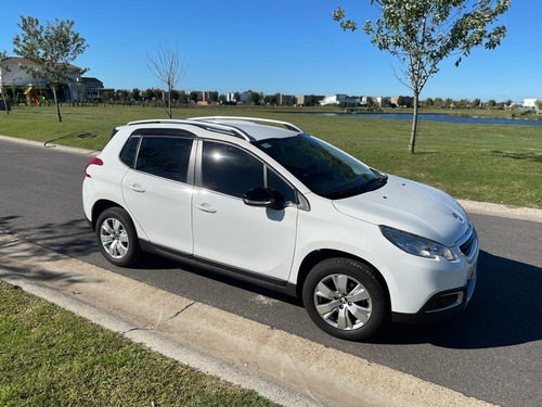 Peugeot 2008 Allure 2018 Con Solo 5000kms Nueva!!