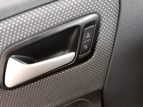 Volkswagen Fox 2011 1.0 Vht Trend Total Flex 5p