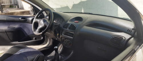 Peugeot 206 2001 1.0 16v Soleil 3p