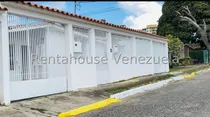 Comprar Bray Montoya Vende Estupenda Casa En Urbanismo Lindo Y Seguro De Cabudare Con Amplios Espacios Consta De 5 Habitaciones 2 Baños Servicios Básicos Operativos 2#5#5#0#7 Bray Montoya                     