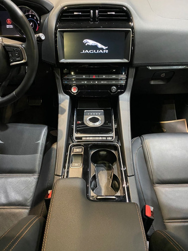 Imagem 13 de 14 de Jaguar F-pace Prestige Turbo 2.0 18/19