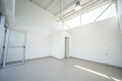 Arriendo De Local F2 De 25mts2 En Strip Center Homecenter