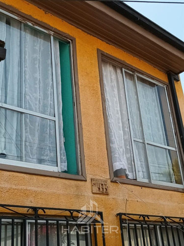 Casa En Venta De 4 Dorm. En Independencia,mirador Viejo
