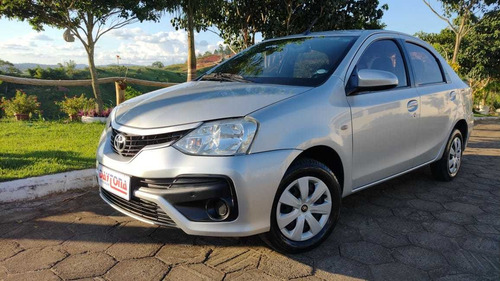 Imagem 1 de 11 de Toyota Etios 2018 1.5 16v Xs Aut. 5p