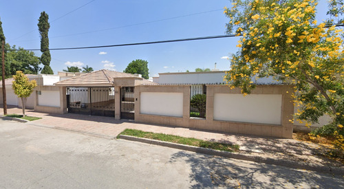 Casa En Venta En Av. Paris. Torreon, M.a.
