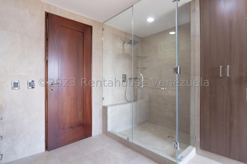 Vendo Apartamento Penthouse Varios Niveles Altamira Yf