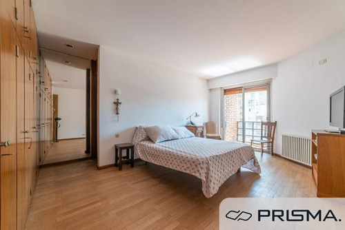 Exclusivo Departamento - 340 M2 - 6 Terrazas - Av. Hipólito Yrigoyen -