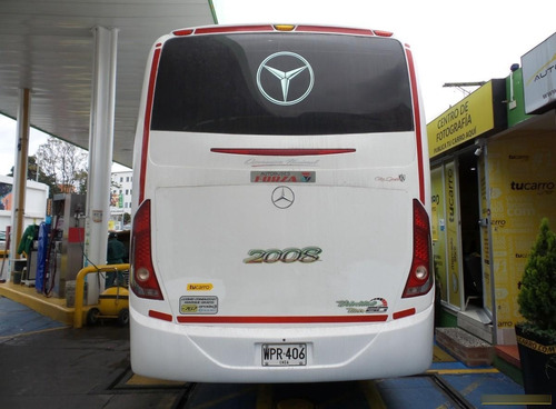 Imagen 5 de 13 de Autobuses Buses Mercedes Benz