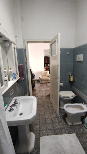 Casa Con Local En Venta