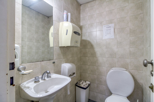 Galpón 1600m2 - Doble Acceso - Excelente Ubicación