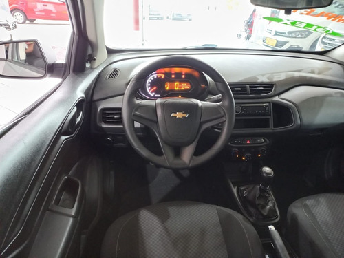 Imagem 9 de 12 de Chevrolet Joy 1.0 Spe4 Plus