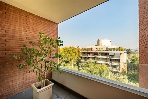 Imagen 25 de 30 de Departamento En Venta De 4 Dormitorios En Vitacura