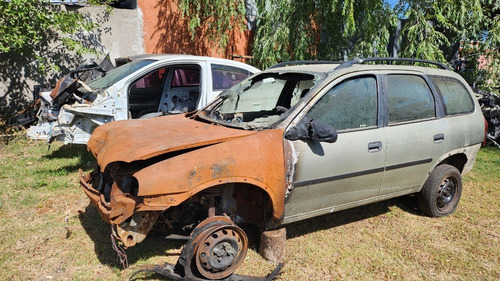 Chevrolet Corsa Wagon Y Sedan Enteros O X Partes No Chocados