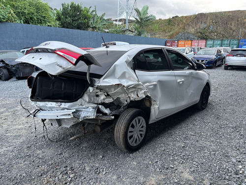 (20) Sucata Toyota Yaris Sedan Xi 1.5 2024 (retirada Peças)