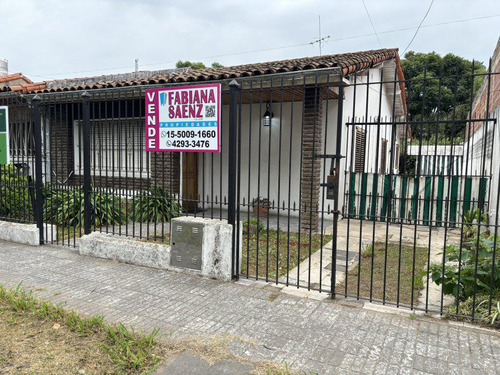 Oportunidad Casa En Venta En Luis Guillon!!