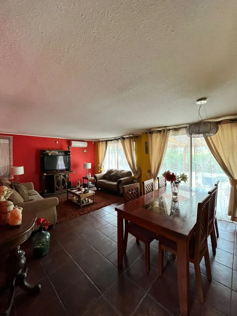 Imagen 3 de 21 de Casa Sobre Av. Las Flores, Potencial Uso Comercial