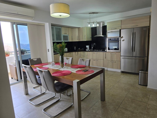 Apartamento En Urb El Parral, Valencia,resd Leparc Suites. 123mts,3hab,semiamoblado,piso 6, Planta 100%,pozo.   Ag /  Aleco