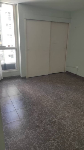 Apartamento En Venta , Avenida Fuerzas Armadas