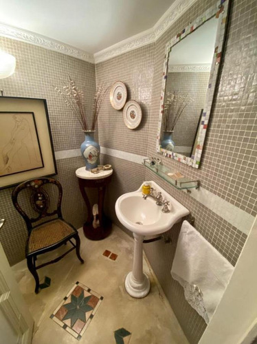 Imagen 4 de 27 de Venta! Piso 7 Ambientes Gran Quincho Y Terraza Propia - Zona Privilegiada (recoleta)