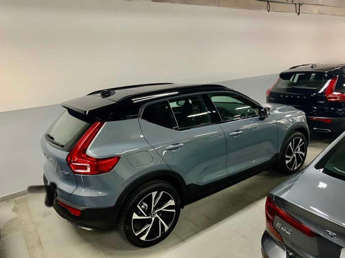 Volvo Xc40 1.5 T5 Hybrid R-design 2021 Blindado 3-a Okm