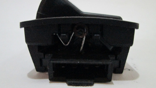 Imagen 2 de 3 de Suiche De Cambio De Luz Moto Scooter 150 Automatica